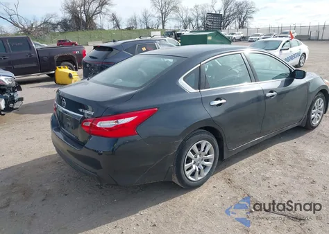 2016 Nissan Altima 2.5 S z USA, uszkodzony, nr VIN 1N4AL3AP7GN361320